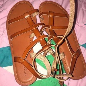 American eagle brown leather sandals size 8